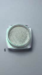 אבקת פיגמנט - גוון מספר 6 (ירוק) הקופסא מכילה 3 גר' אבקה.