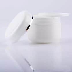 קופסת פלסטיק בנפח 50 מיל'